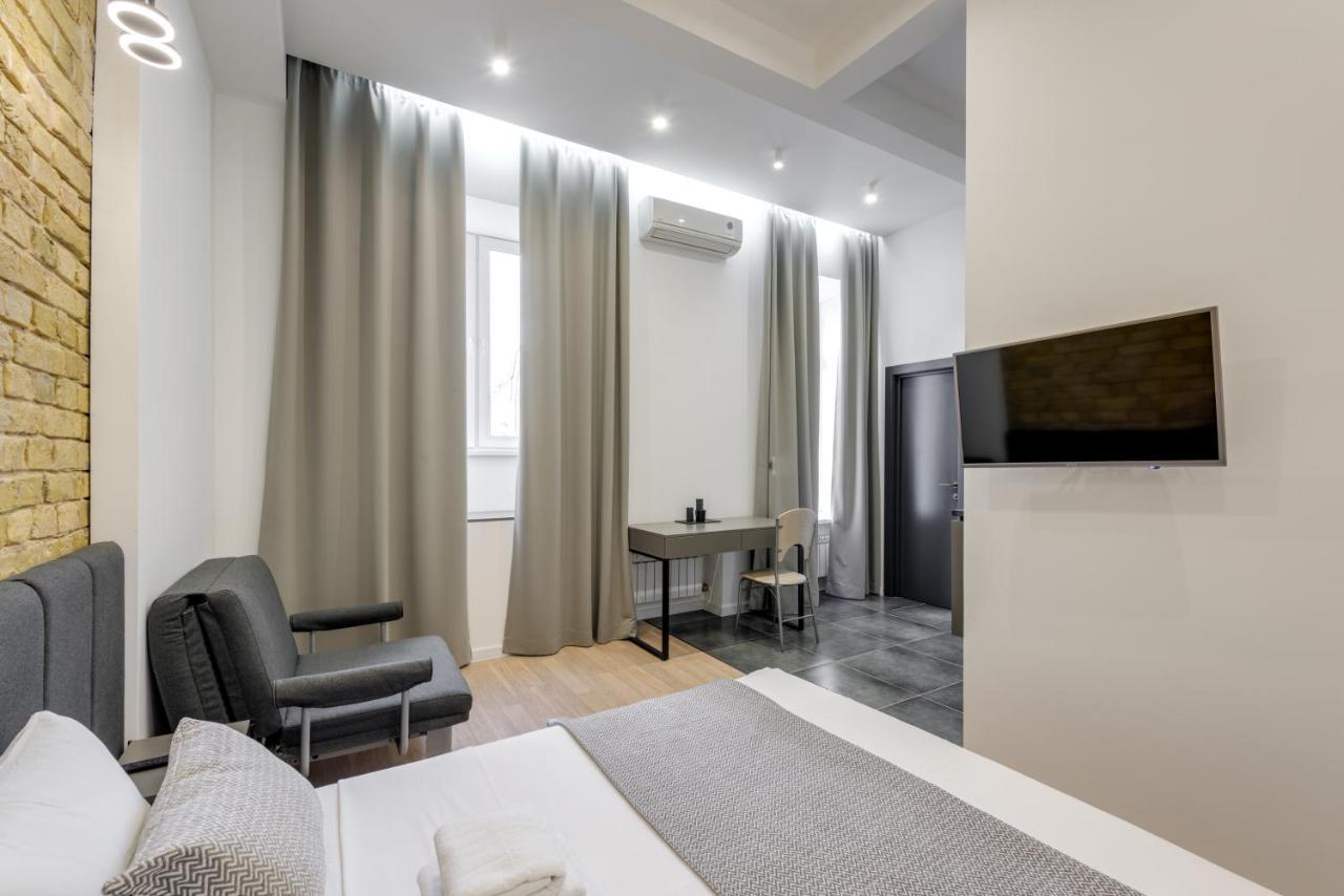 Centrooms Kropivnizkogo Mini-Hotel 基輔 外观 照片