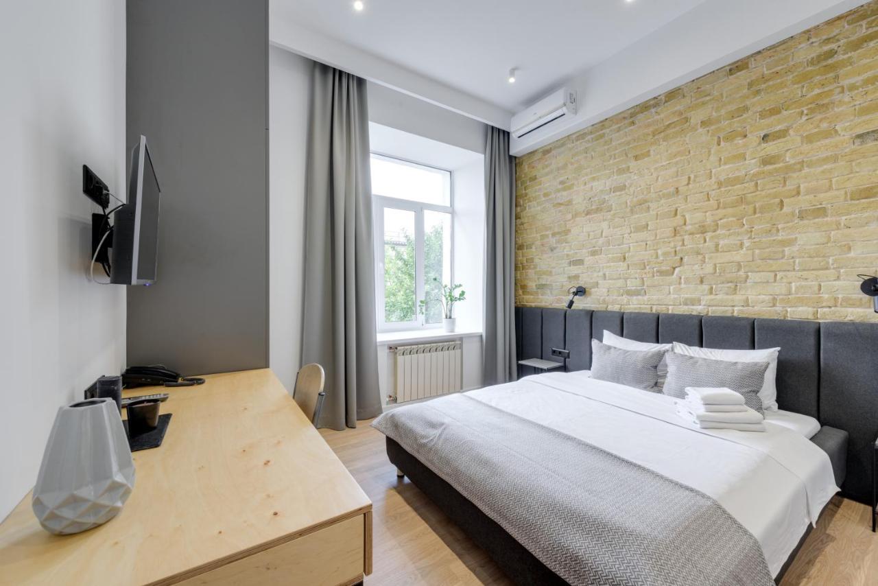 Centrooms Kropivnizkogo Mini-Hotel 基輔 外观 照片